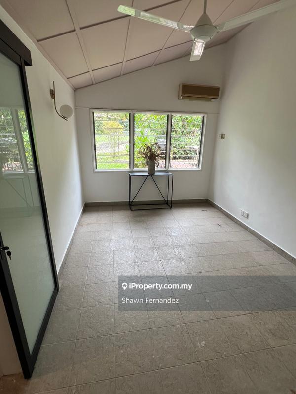 Bungalow House for Sale in g6yee, Petaling Jaya by Shawn Fernandez - iProperty.com.my