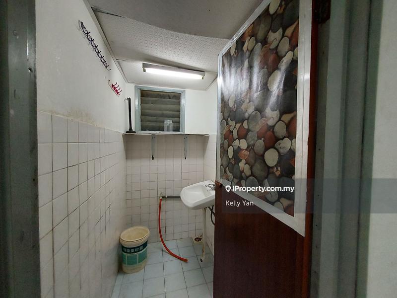 Shop-Office for Sale in Pandan Jaya, Ampang by Kelly Yan Kai Lit - iProperty.com.my