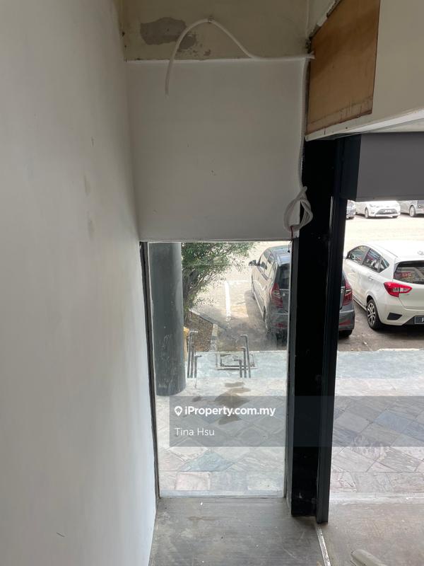 Shop for Rent in Taman Molek, Johor Bahru by Tina Hsu - iProperty.com.my