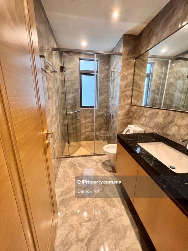 For Sale - R&F Princess Cove Phase 1