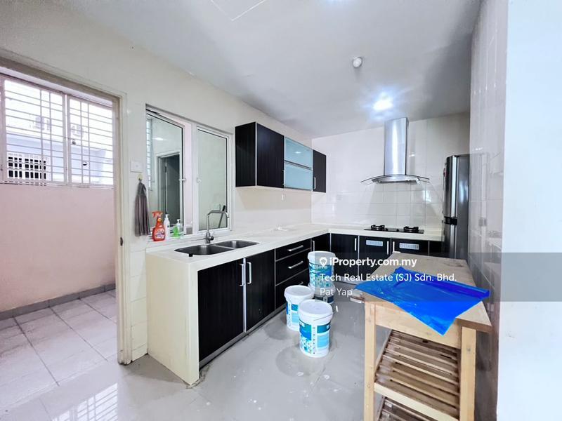 For Sale - Sutramas Luxury Condominium