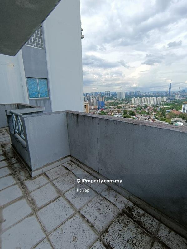 Condominium for Sale in Amadesa Resort Condominium by Kt Yap - iProperty.com.my
