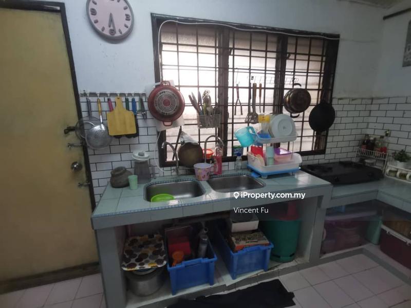1-storey Terraced House for Sale in Taman Seri Paroi, Paroi by Vincent Fu - iProperty.com.my