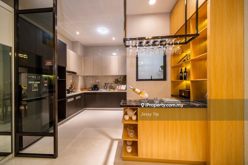 Condominium for Sale in Amberside @ Country Garden Danga Bay by Jessy Yip - iProperty.com.my