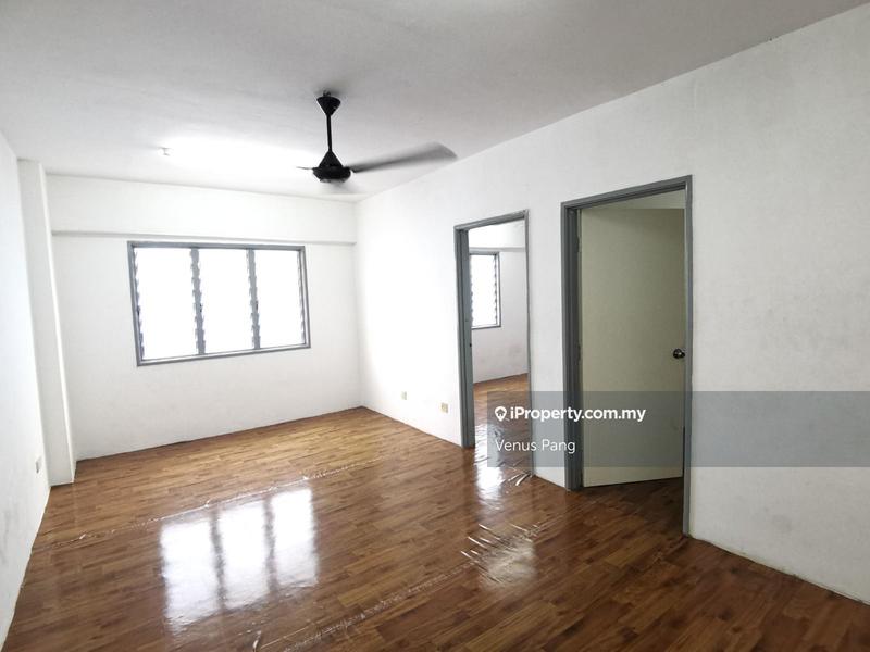 For Sale - Apartment Sri Rakyat