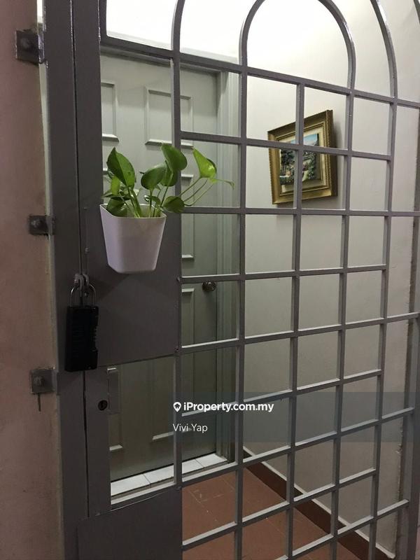 Kediaman Servis untuk Dijual di South City (Perdana Selatan) Block A & B oleh Vivi Yap - iProperty.com.my