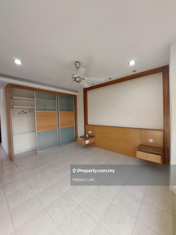 Rumah Berangkai 2.5 Tingkat untuk Dijual di 5yvr3, Petaling Jaya oleh Nelson Lee - iProperty.com.my