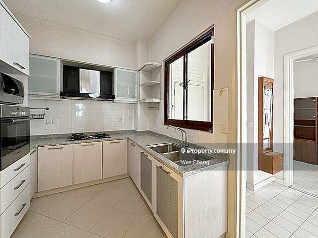 Kondominium untuk Dijual di Surian Condominium oleh Wes Chang - iProperty.com.my