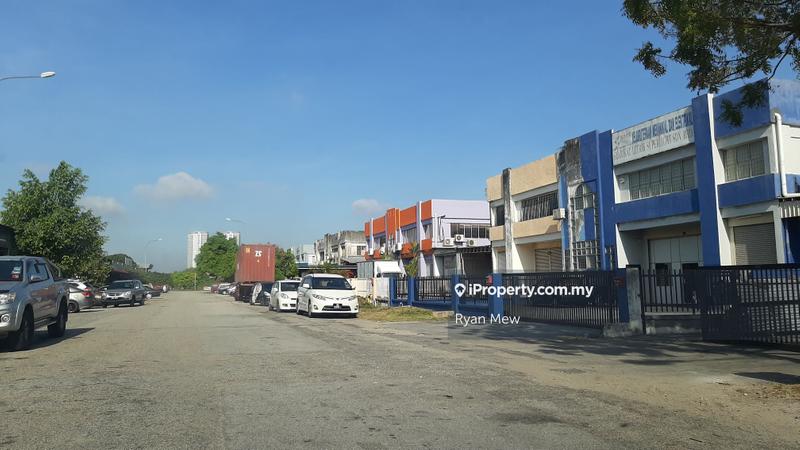 Kilang Berkembar untuk Disewa di Taman Industri Puchong, Puchong oleh Ryan Mew - iProperty.com.my