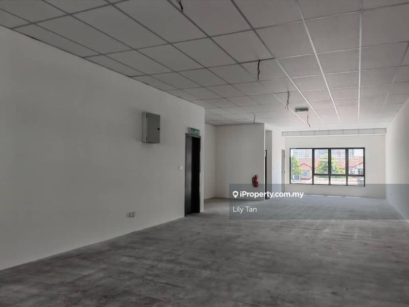 Shop for Sale in Jade Hills, Kajang by Lily Tan - iProperty.com.my