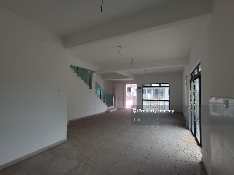 Rumah Berangkai 2 Tingkat untuk Dijual di Taman Muzaffar Heights, Bukit Katil oleh Tim - iProperty.com.my