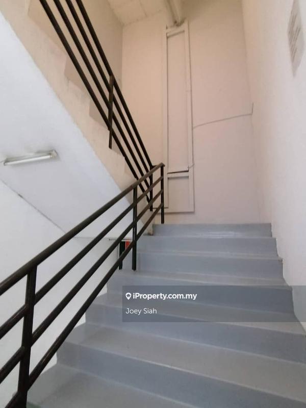 Kedai-Pejabat untuk Dijual di favo4, Cheras oleh Joey Siah - iProperty.com.my