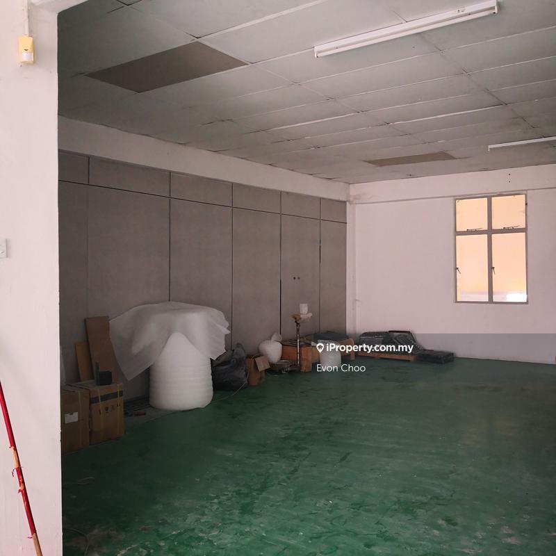 Semi-D Factory for Sale in Taman Perindustrian Meru, Kapar by Evon Choo - iProperty.com.my