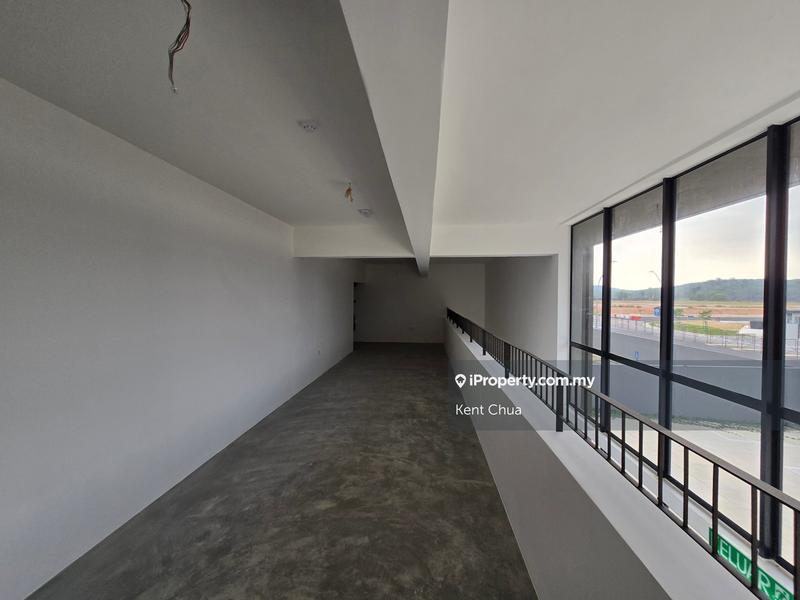 Semi-D Kilang untuk Disewa di Elmina Business Park, Sungai Buloh oleh Kent Chua - iProperty.com.my