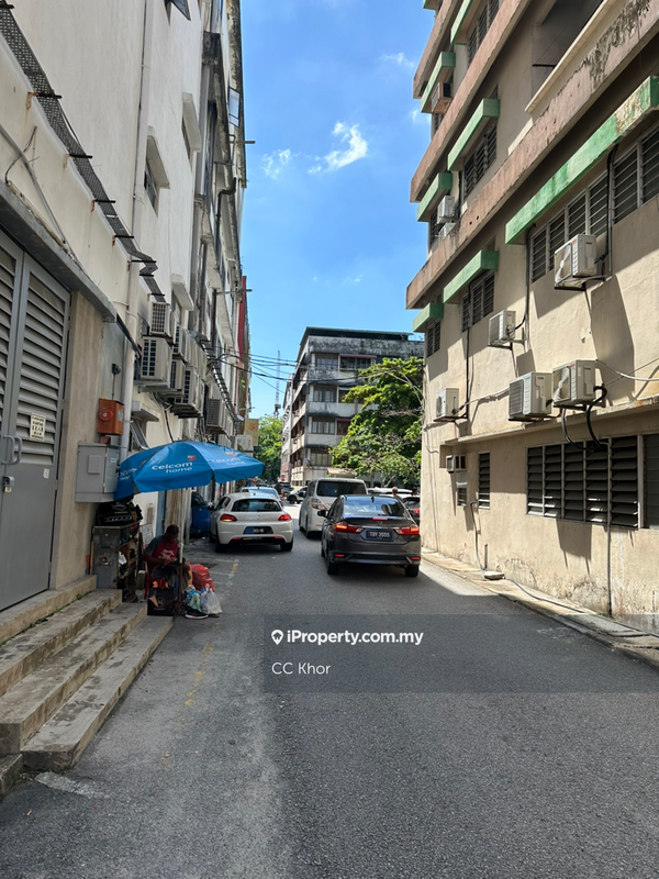 Flat for Sale in Wisma Batas Baru by CC Khor - iProperty.com.my