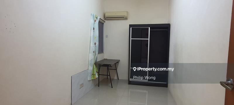 Pangsapuri untuk Dijual di Taman Serdang Raya Seksyen 3 Apartment oleh Philip Wong - iProperty.com.my