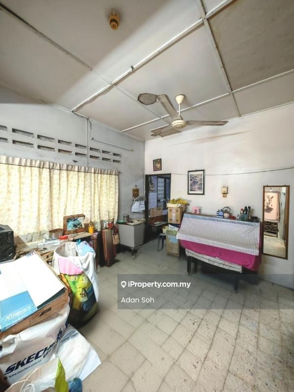 1-storey Terraced House untuk Dijual di Kepong Baru, Kepong oleh Adan Soh - Living Room - iProperty.com.my