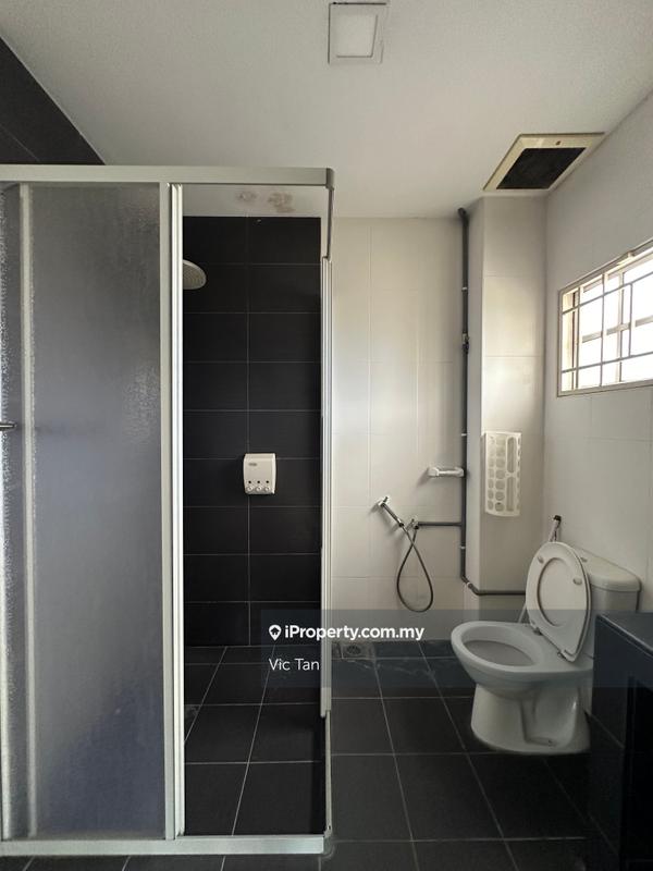 3-storey Terraced House for Sale in Batu 9, Cheras by Vic Tan - iProperty.com.my
