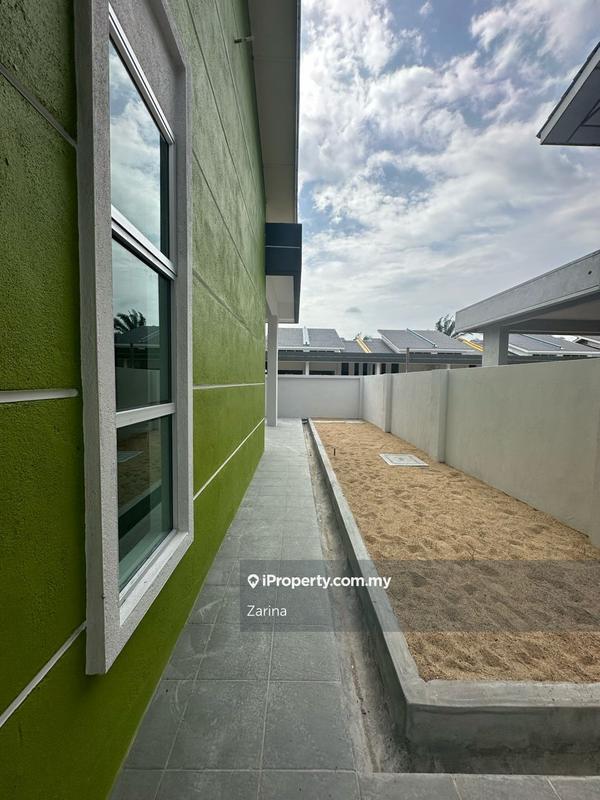 Rumah Berkembar untuk Dijual di Batu 6, Lekir oleh Zarina - iProperty.com.my