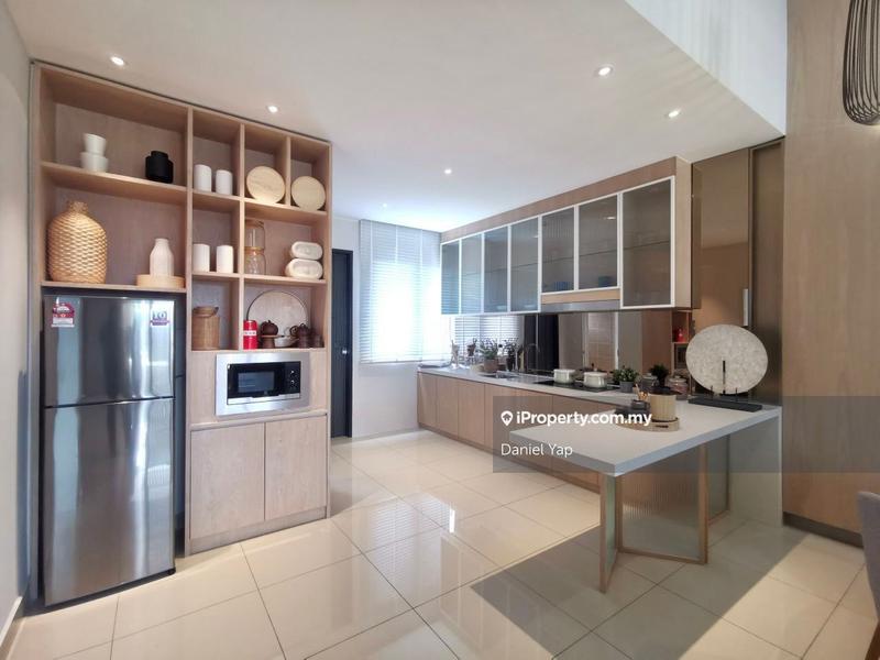 Rumah Berangkai 2 Tingkat untuk Dijual di Bandar Country Homes, Rawang oleh Daniel Yap - iProperty.com.my