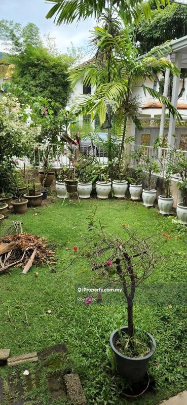 Rumah Berkembar untuk Dijual di Kawasan Perumahan Sungai Emas, Batu Ferringhi oleh Roy Kuak - iProperty.com.my