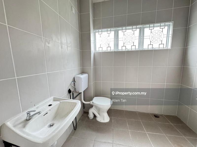 Bungalow House for Sale in Bangsar, Kuala Lumpur by Allen Tan - iProperty.com.my