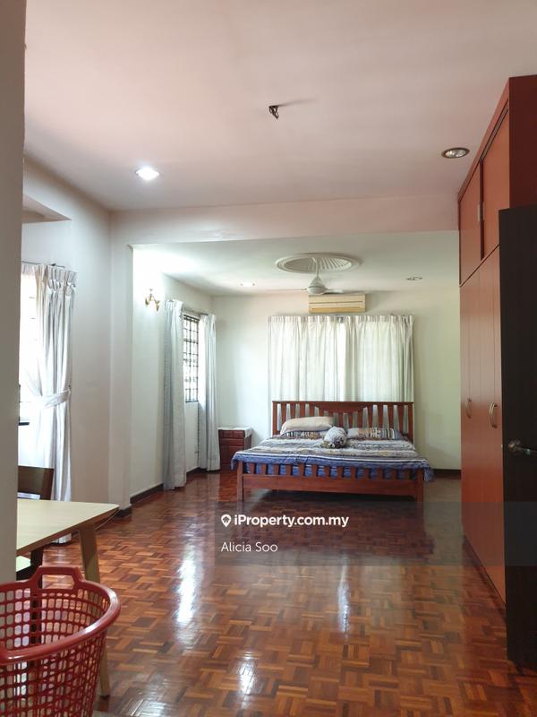 Rumah Teres 2-Tingkat untuk Dijual di Bukit Rahman Putra, Sungai Buloh oleh Alicia Soo - iProperty.com.my