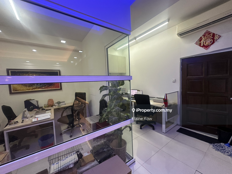 Shop / Office untuk Dijual di ZEST POINT, PUCHONG, Bandar Kinrara oleh Elaine Kow - iProperty.com.my