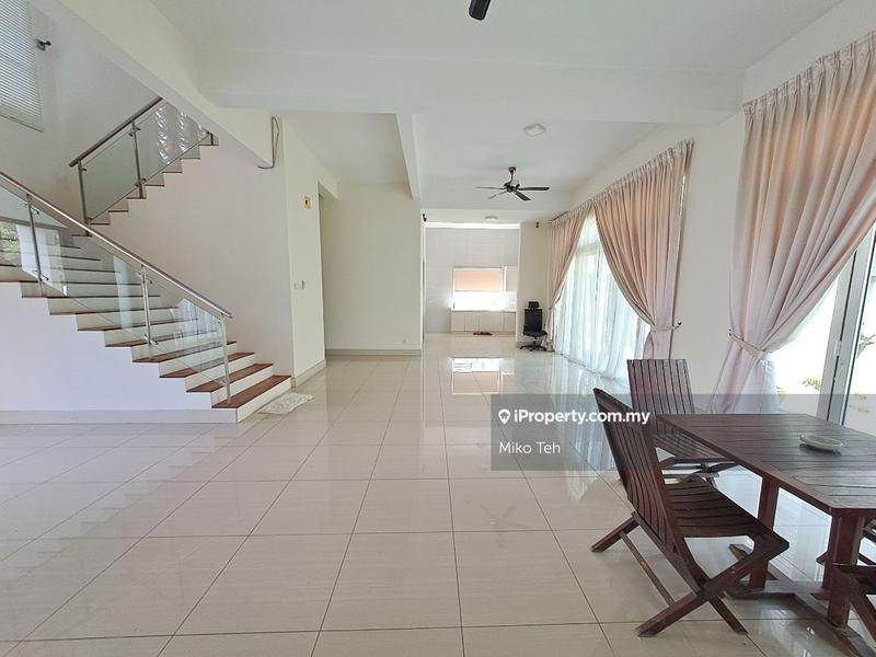 Banglo untuk Dijual di Taman Equine, Seri Kembangan oleh Miko Teh - iProperty.com.my