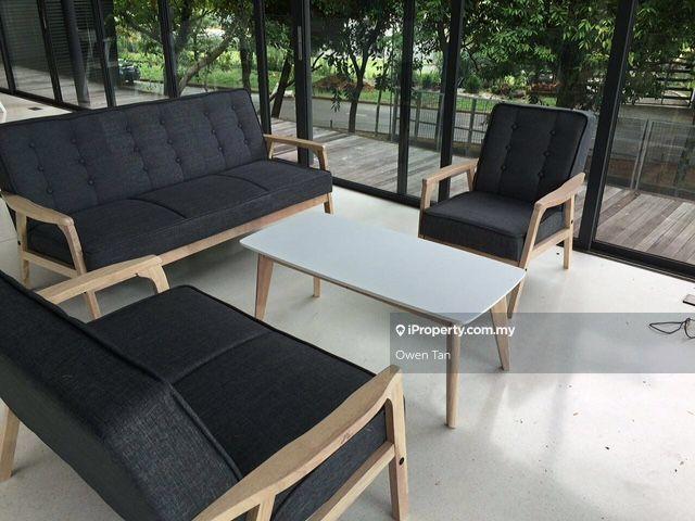 Bungalow House for Rent in Leisure farm, Iskandar Puteri (Nusajaya) by Owen Tan - Natural light at living room - iProperty.com.my