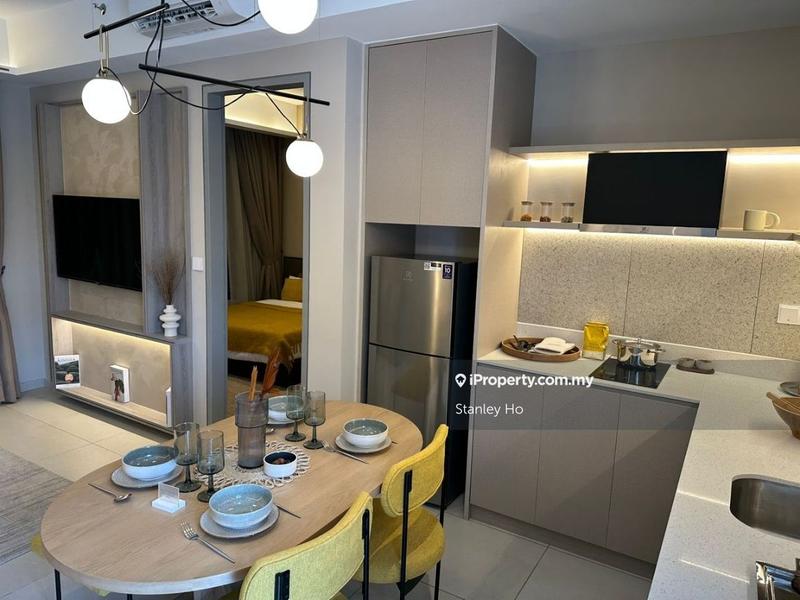 Service Residence for Sale in KL Gateway Residences by Stanley Ho - iProperty.com.my