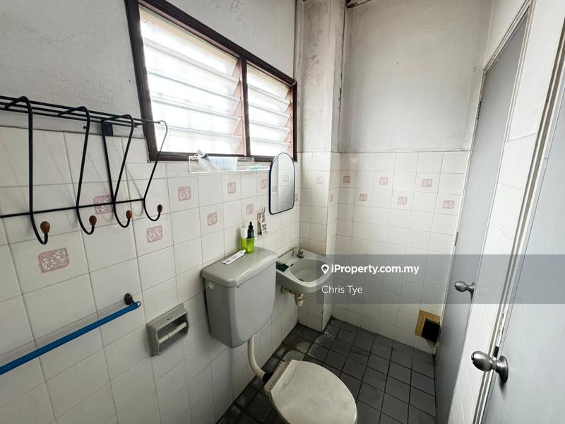 Rumah Berangkai 2 Tingkat untuk Dijual di UEP Subang Jaya, Subang Jaya oleh Chris Tye - iProperty.com.my