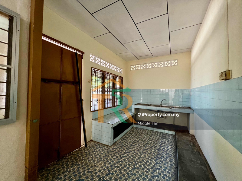 Semi-Detached House for Sale in n4u2l, Muar by Micole Tan - iProperty.com.my