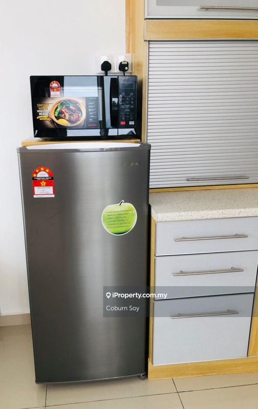 Service Residence for Rent in Pinnacle Petaling Jaya by Coburn Soy - iProperty.com.my
