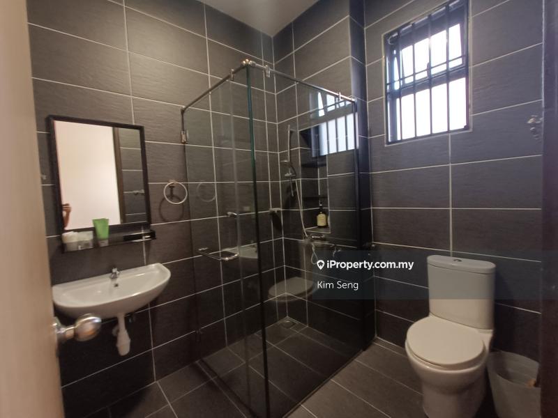 Semi-Detached House for Sale in Taman Kluang Indah CORNER LOT(绿园）, Kluang by Kim Seng - iProperty.com.my