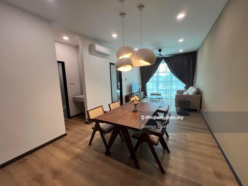 For Sale - Sapphire On The Park