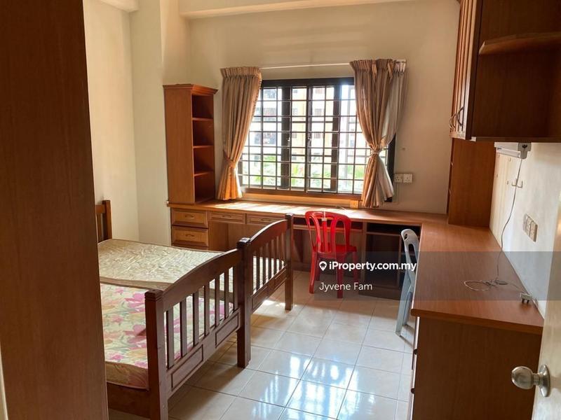 For Rent - Evergreen Park Scot Pine