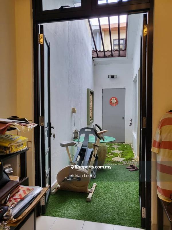 Rumah Berangkai 2 Tingkat untuk Dijual di Bandar Kinrara Seksyen 1, Bandar Kinrara oleh Adrian Leong - iProperty.com.my