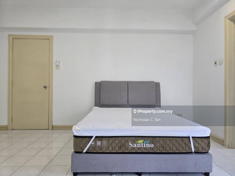 Kondominium untuk Disewa di Pantai Panorama Condominiums oleh Nicholas C Tan - iProperty.com.my