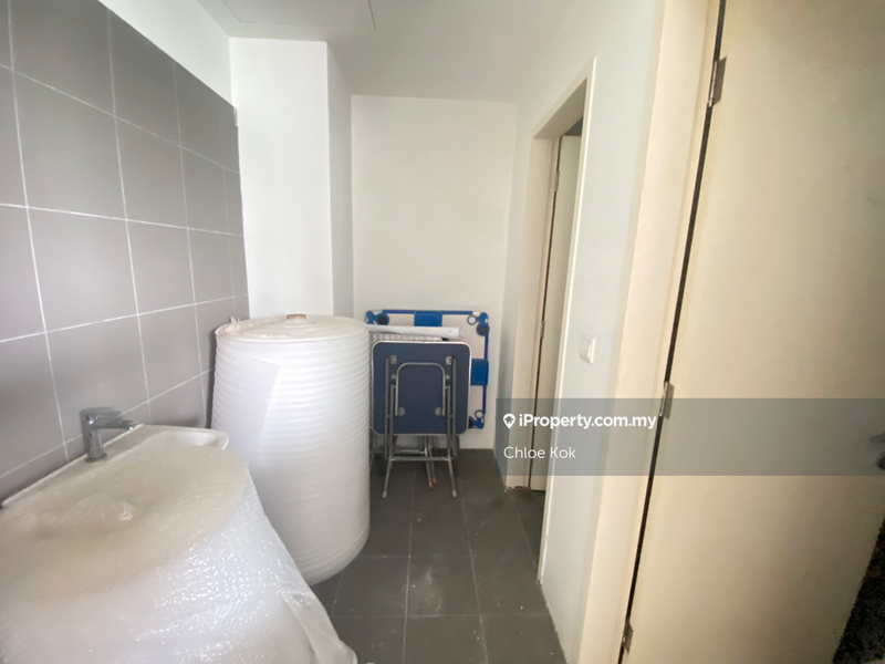 Pejabat-Runcit untuk Dijual di Bandar Baru Sungai Buloh, Sungai Buloh oleh Chloe Kok - iProperty.com.my