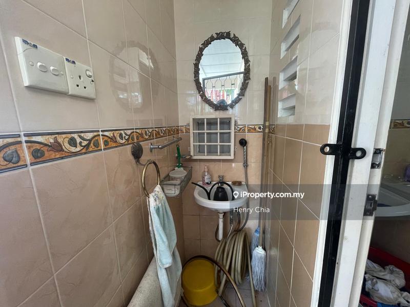 Rumah Berkembar untuk Dijual di Taman Lucky, Bangsar oleh Henry Chia - iProperty.com.my