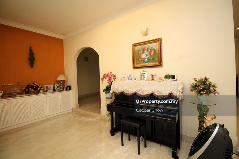 Bungalow House for Sale in Taman Paramount, Petaling Jaya by Cooper Chow - iProperty.com.my