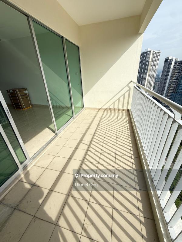 For Sale - Riana Green East