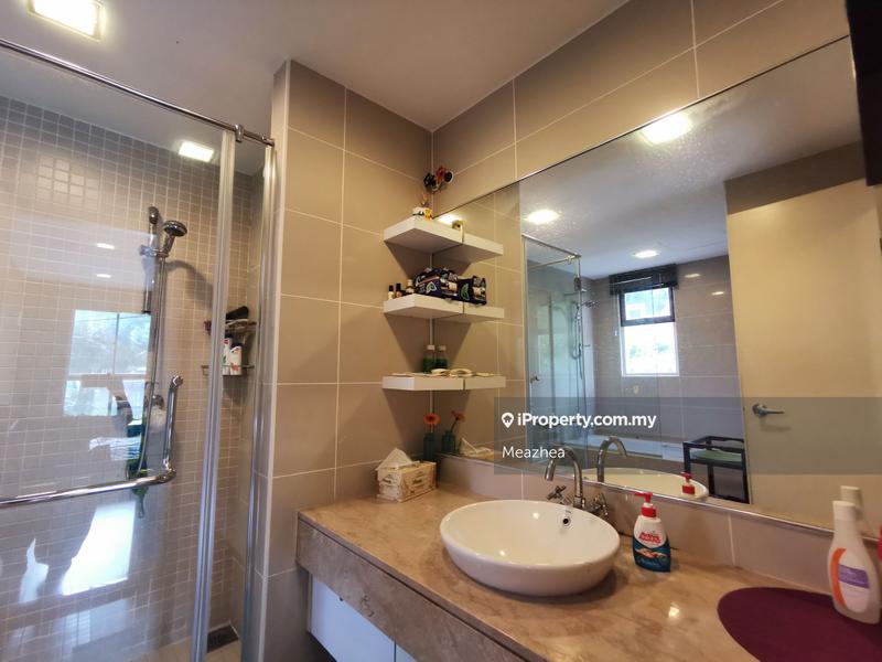 For Sale - Kiaramas Cendana