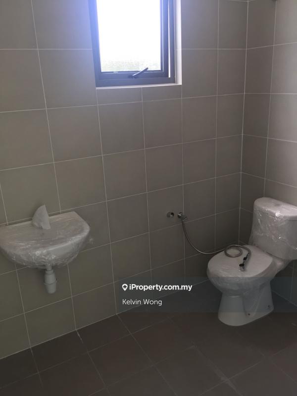 Rumah Berkembar untuk Dijual di Pulau Indah, Klang oleh Kelvin Wong - iProperty.com.my