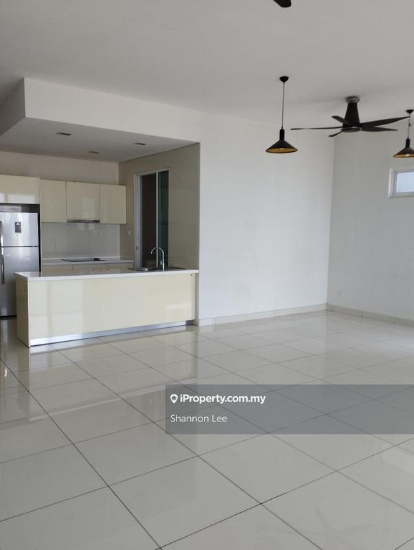 Shannon Lee 0192165511