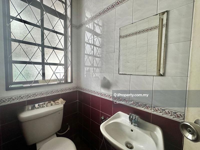 Bungalow House for Sale in SS12, Subang Jaya by Carmen Lee - iProperty.com.my