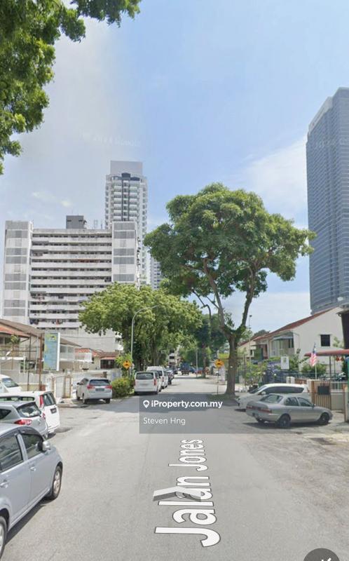 For Sale - 3 storey shop office Jalan Jones Pulau Tikus Gurney Georgetown