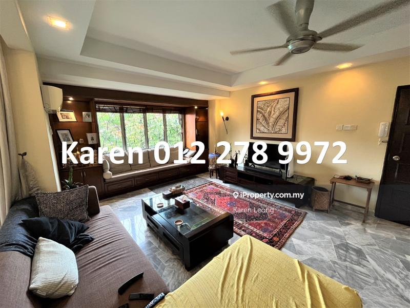 For Sale - Villa Flora