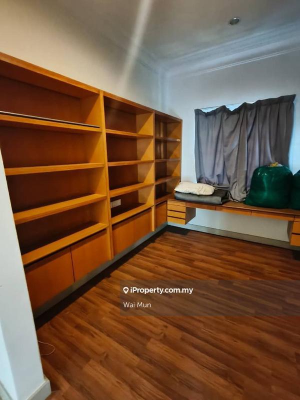 Bungalow House untuk Disewa di Bluwater Estate, Seri Kembangan oleh Wai Mun - iProperty.com.my